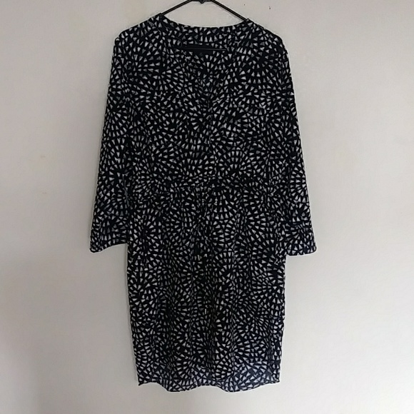 Mossimo Supply Co. Dresses & Skirts - Mossimo black dress with pockets